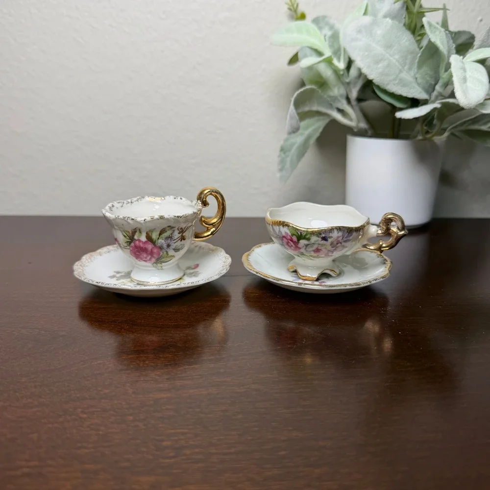 Vintage Enesco Miniature Floral Porcelain‎ Teacup and Saucer Set of 2 Japan Gold